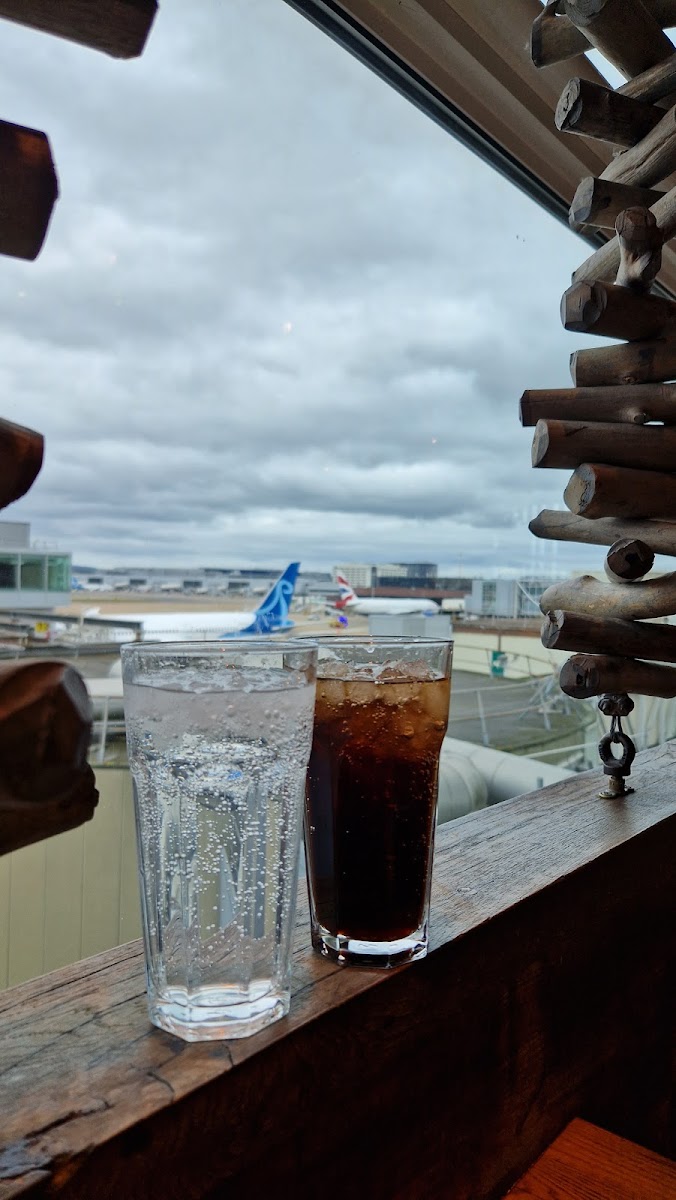 Nando's Gatwick - South Terminal-8